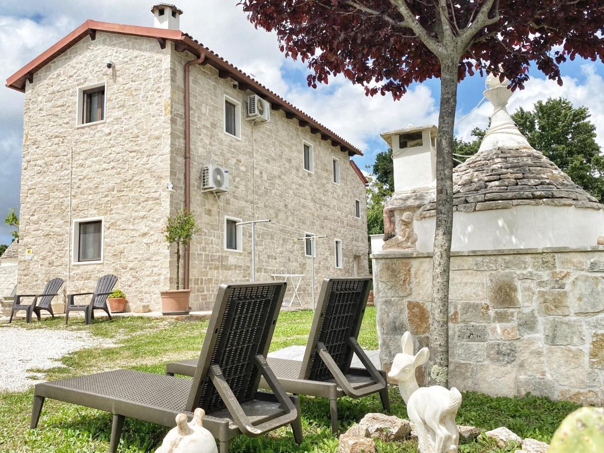 Trulli Caroli Locorotondo